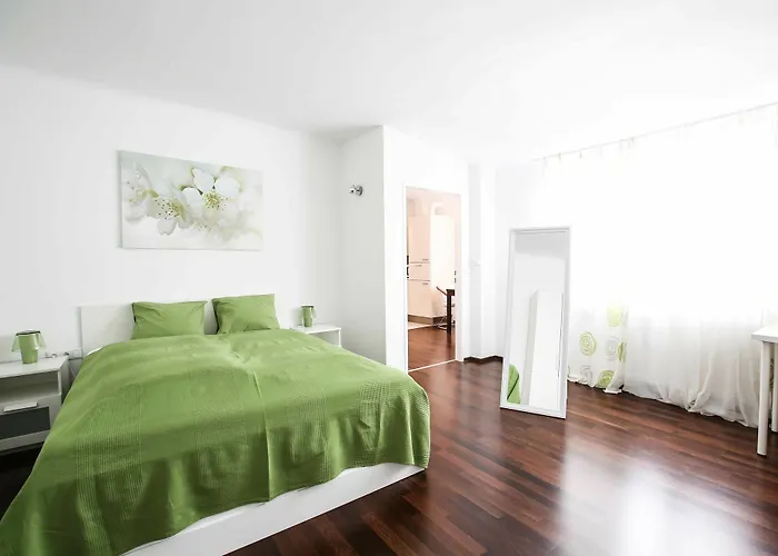 Joe\'S Apartments - Franz-Josefs Kai 15
